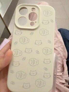 Cute Cat & Fish Cream Silicone Case | Like New Premium